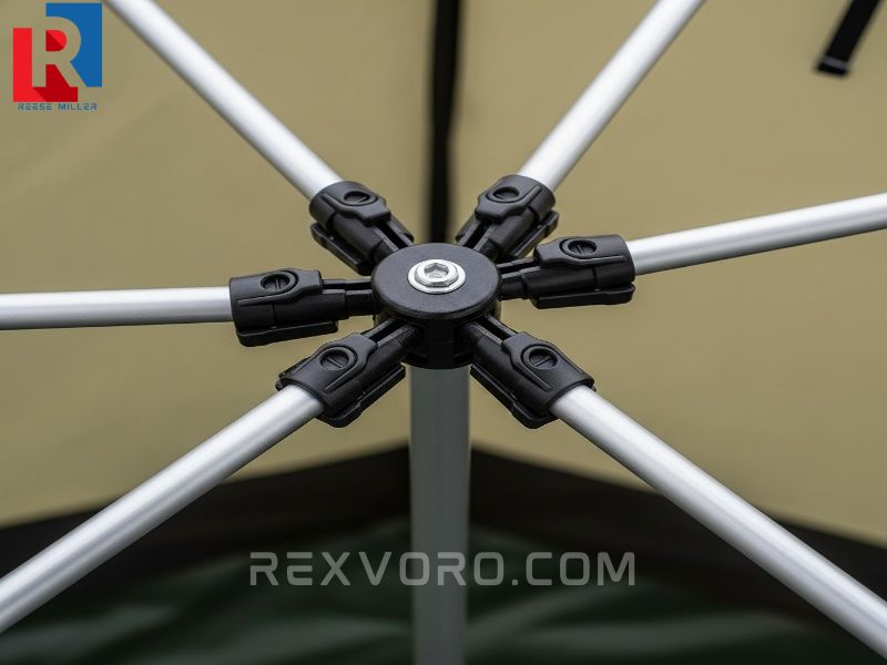 instant-hub-mechanism-showing-how-the-best-quick-setup-tent-locks-its-frame-into-position