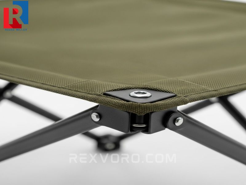 reinforced-steel-frame-and-heavy-duty-fabric-on-a-durable-camp-chair-for-big-and-tall-users